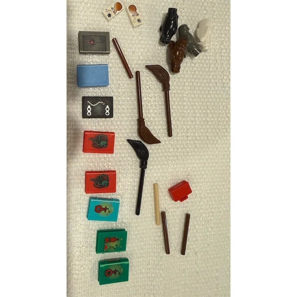 LEGO Harry Potter Minifigure Lot w/ Accessories 12 Figures Hagrid Harry - Picture 5 of 6